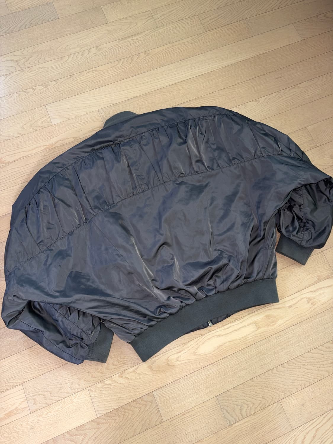 랜덤 아이덴티티 봄버 자켓 상품이미지2