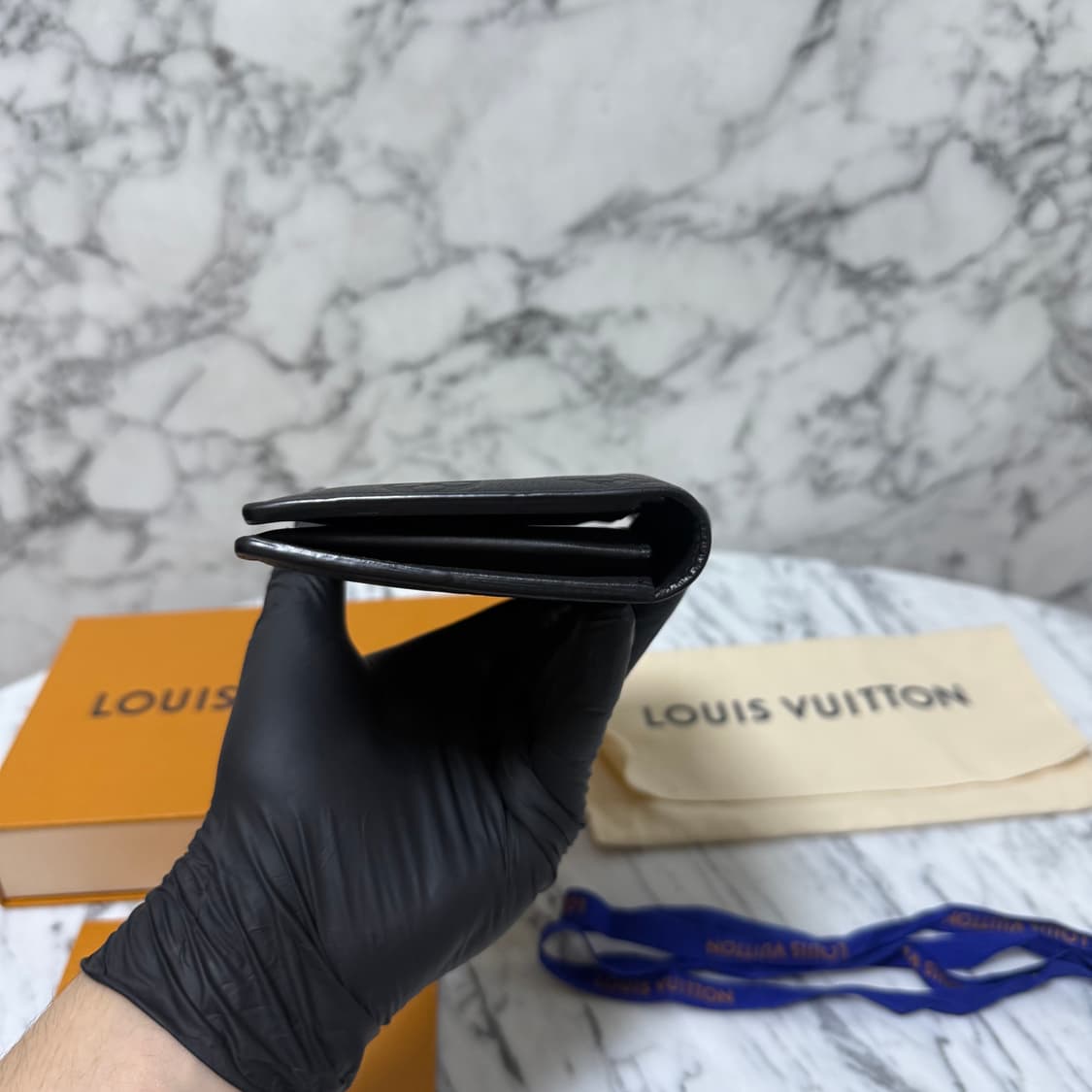 루이비통 이클립스 쉐도우 브라짜 월릿 장지갑 상품이미지5