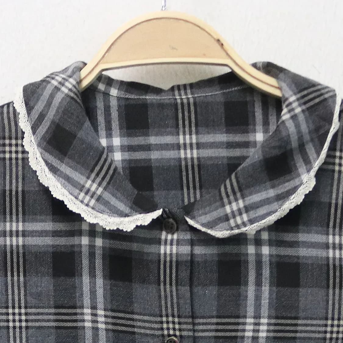 BON MERCERIE 레이스 넥 체크 블라우스 61641 상품이미지3