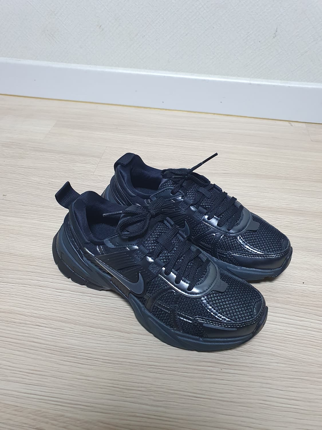 나이키 v2k 런 운동화 235 상품이미지2