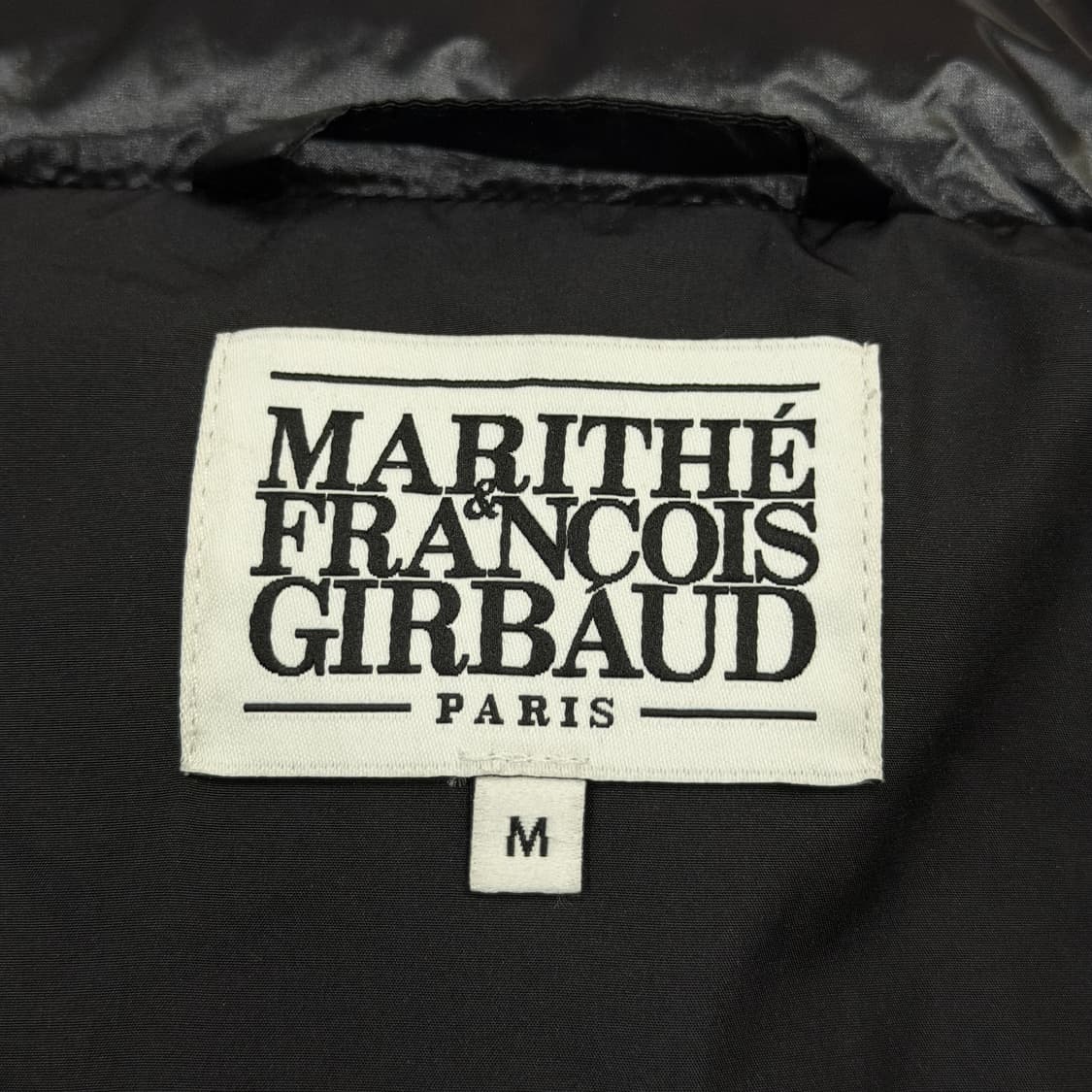 마리떼 프랑소와 저버 서클 로고 덕다운 글로시 크롭 푸퍼 패딩 자켓 블랙 상품이미지8