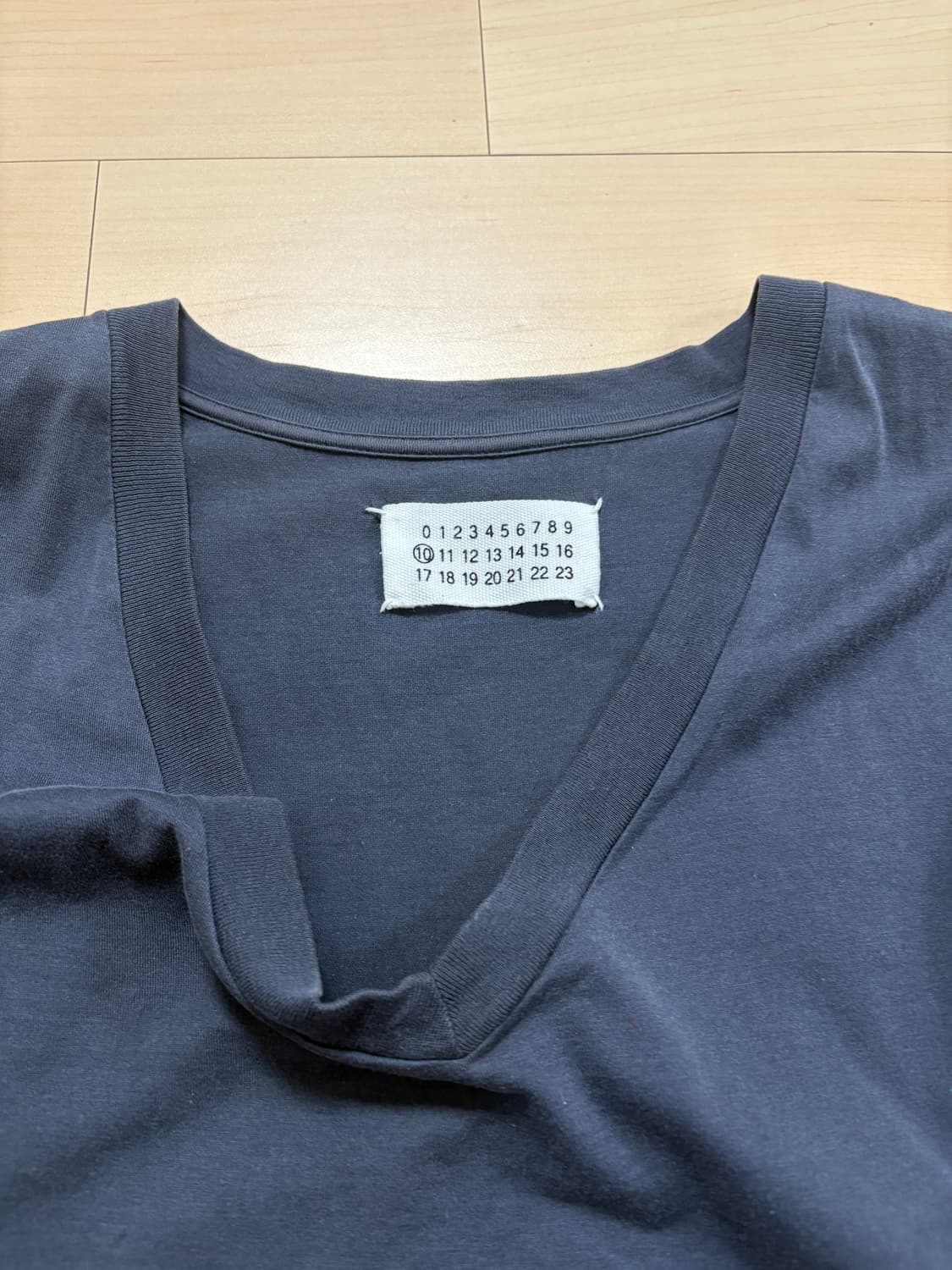 마르지엘라 루즈?브이넥 반팔 46 상품이미지2