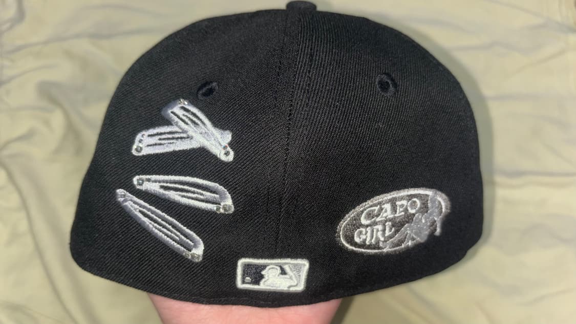 Capo Pinned Capo Girl Fitted 상품이미지4