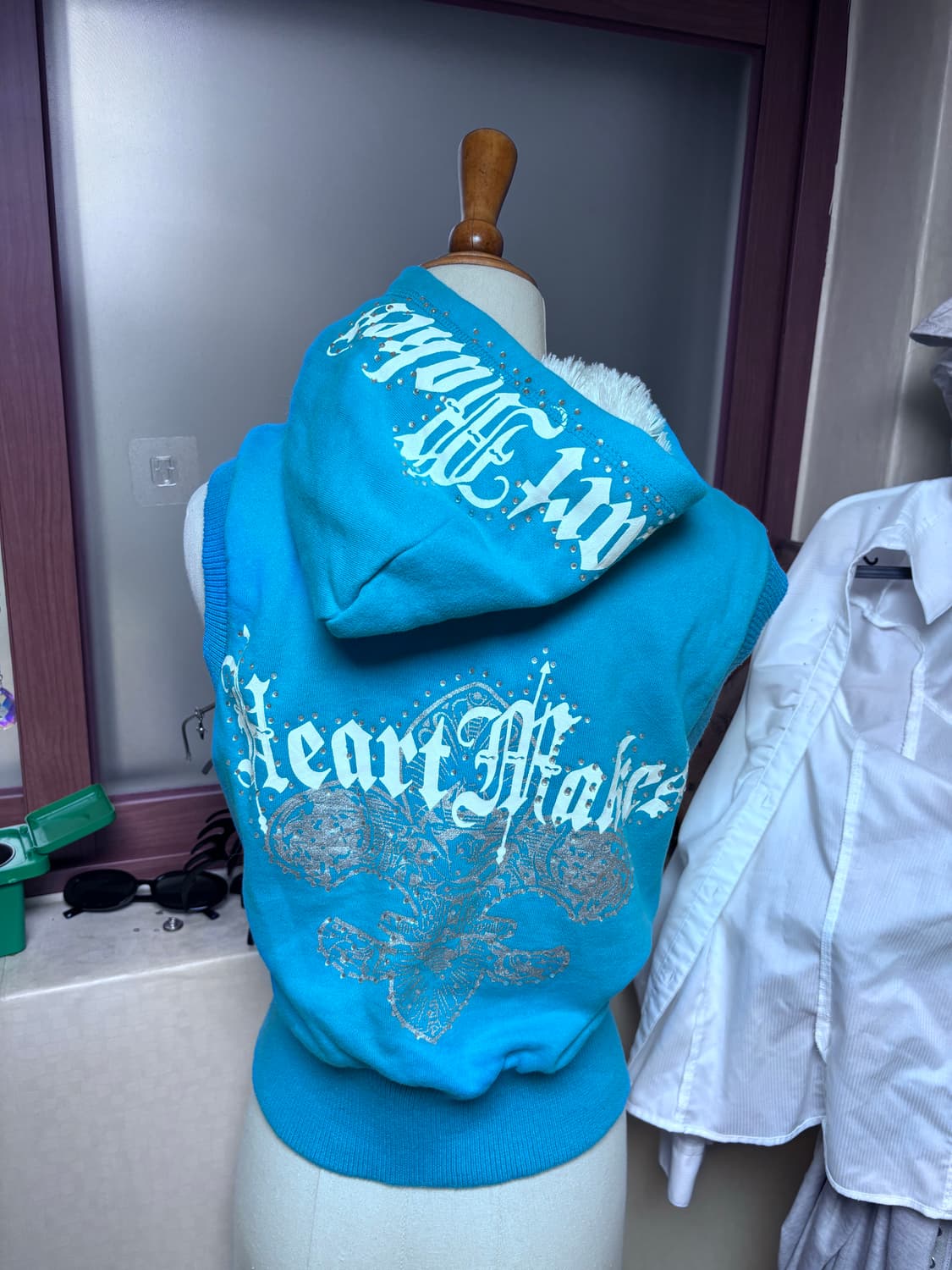 빈티지 와투케 y2k 갸루 큐빅 글리터 후드 집업 조끼 나시 상품이미지5