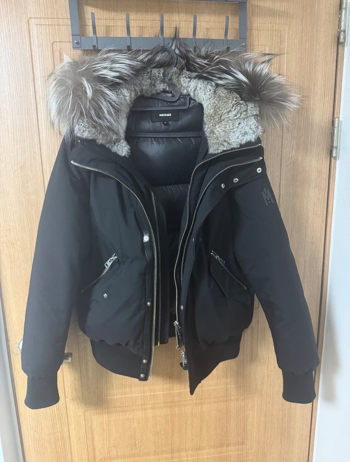 맥케이지 딕슨 블랙 실버퍼 38 상품이미지1