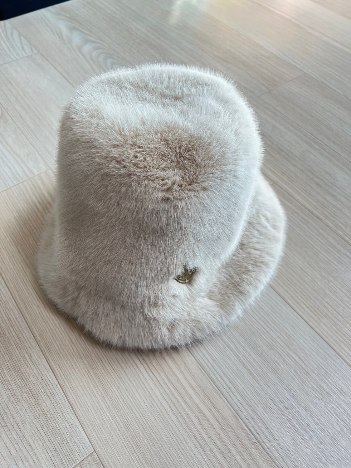 할렌 소프트 퍼 버킷햇(베이지) soft fur bucket hat (C 상품이미지3