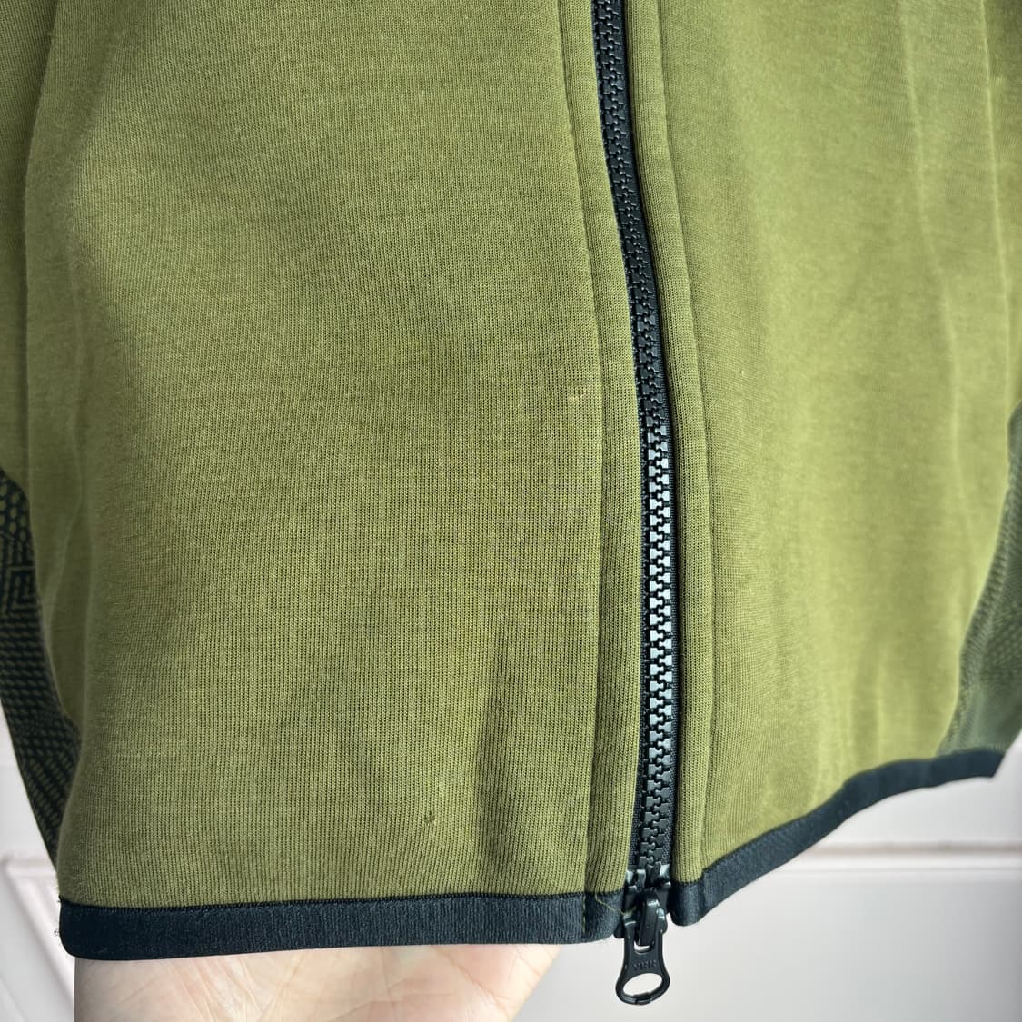 나이키 테크팩 후드집업 카키 그린 상품이미지3