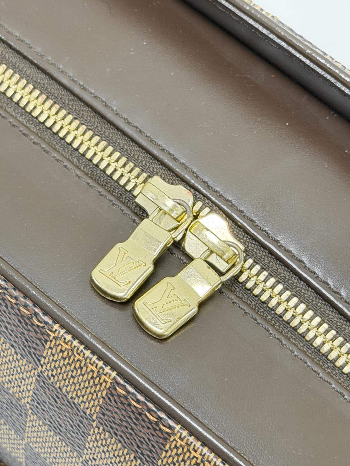 루이비통 다미에 에벤 사리아 호리즌탈 토트백 상품이미지7