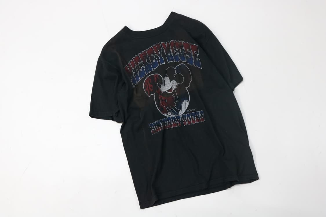 디즈니 미키 마우스 빈티지 플레임 로고 블랙 반팔 티셔츠 (S) 상품이미지2