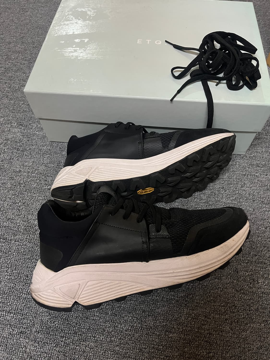 ETQ 소닉 런닝화 255사이즈 상품이미지2