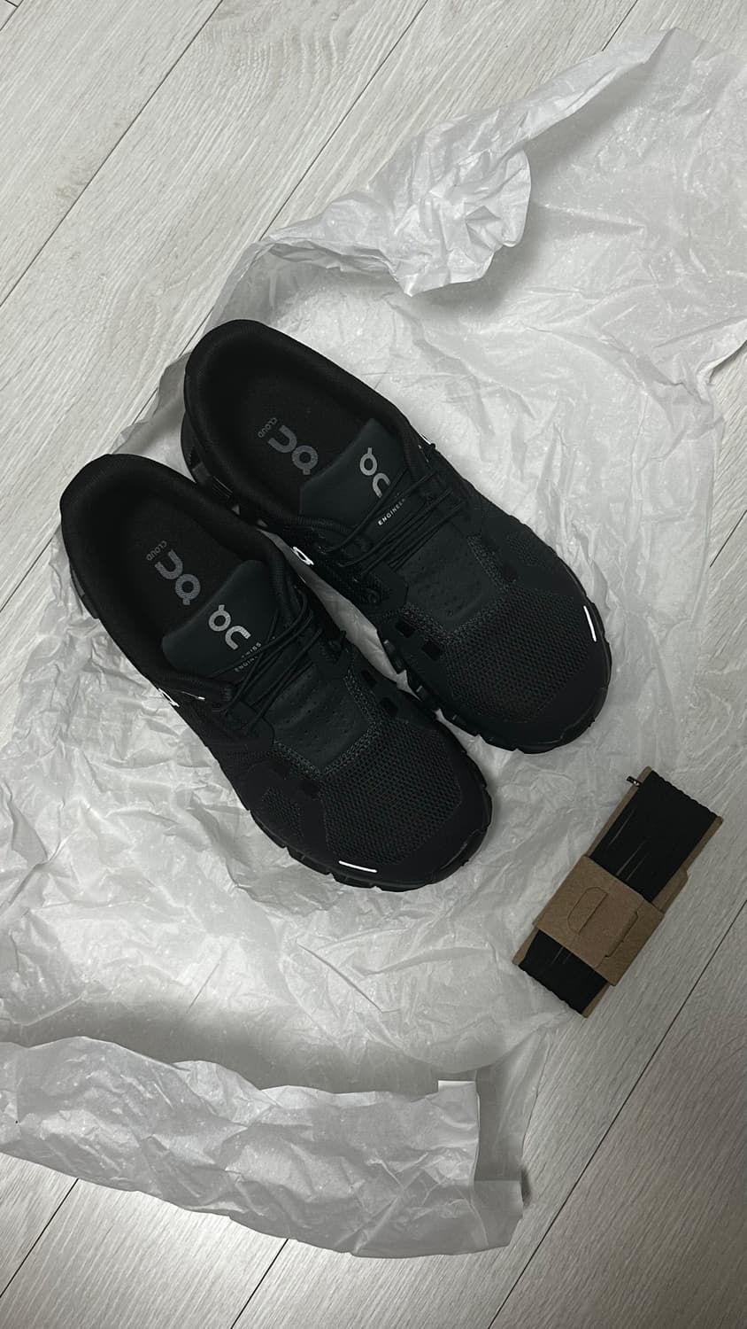 (W) On Running Cloud 5 All Black 6.5 상품이미지2