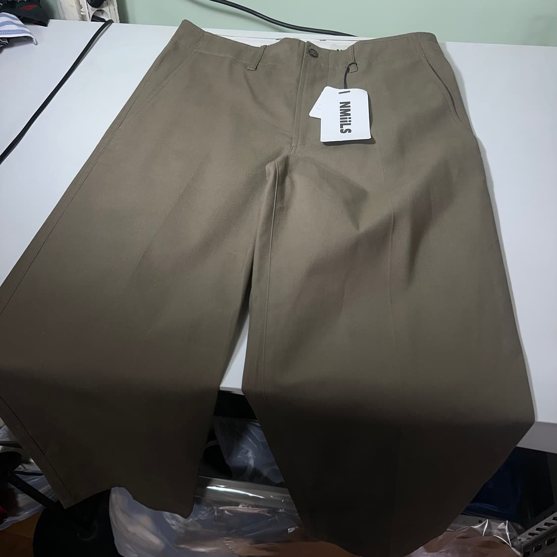 택달린새것 M-L NMiiLS 카키브라운 와이드테이퍼드 구르카팬츠 상품이미지2