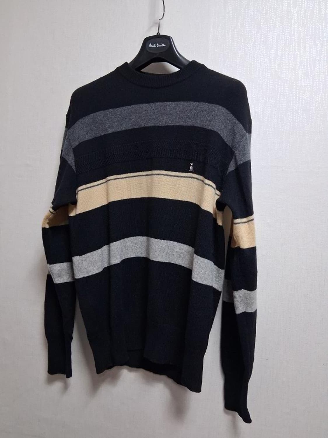 일본구제 먼싱웨어 남성 울니트 가오리루즈핏 남성M 98 레트로핏
원산지  상품이미지1