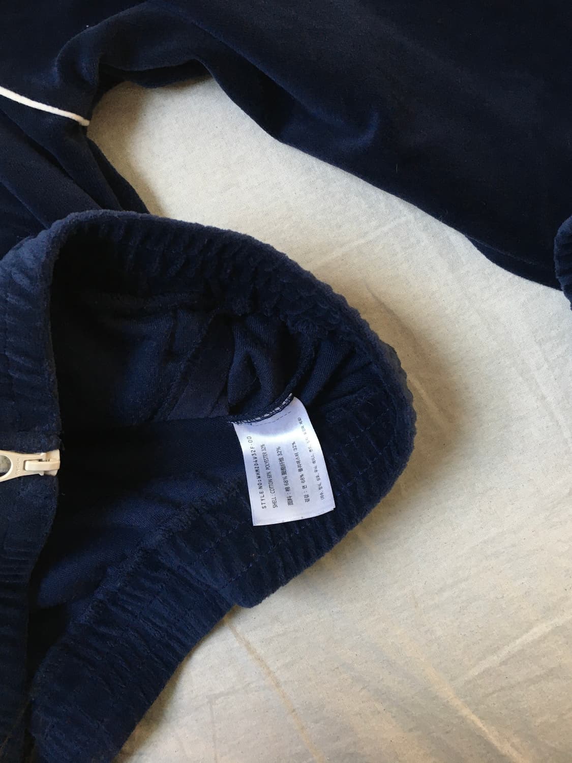 후아유 벨벳 집업 상품이미지5