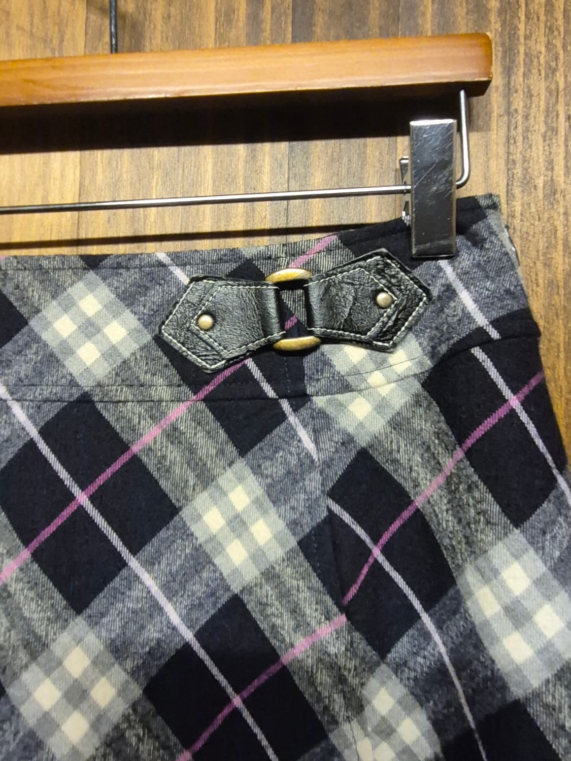 BURBERRY PINK CHECK SKIRT  상품이미지4