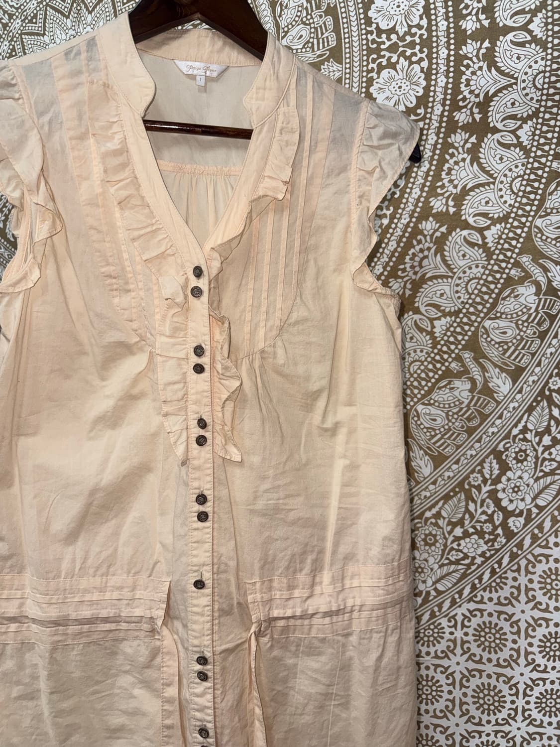 PAIGEYNN 여성 버튼 디테일 민소매 롱 베스트  상품이미지3