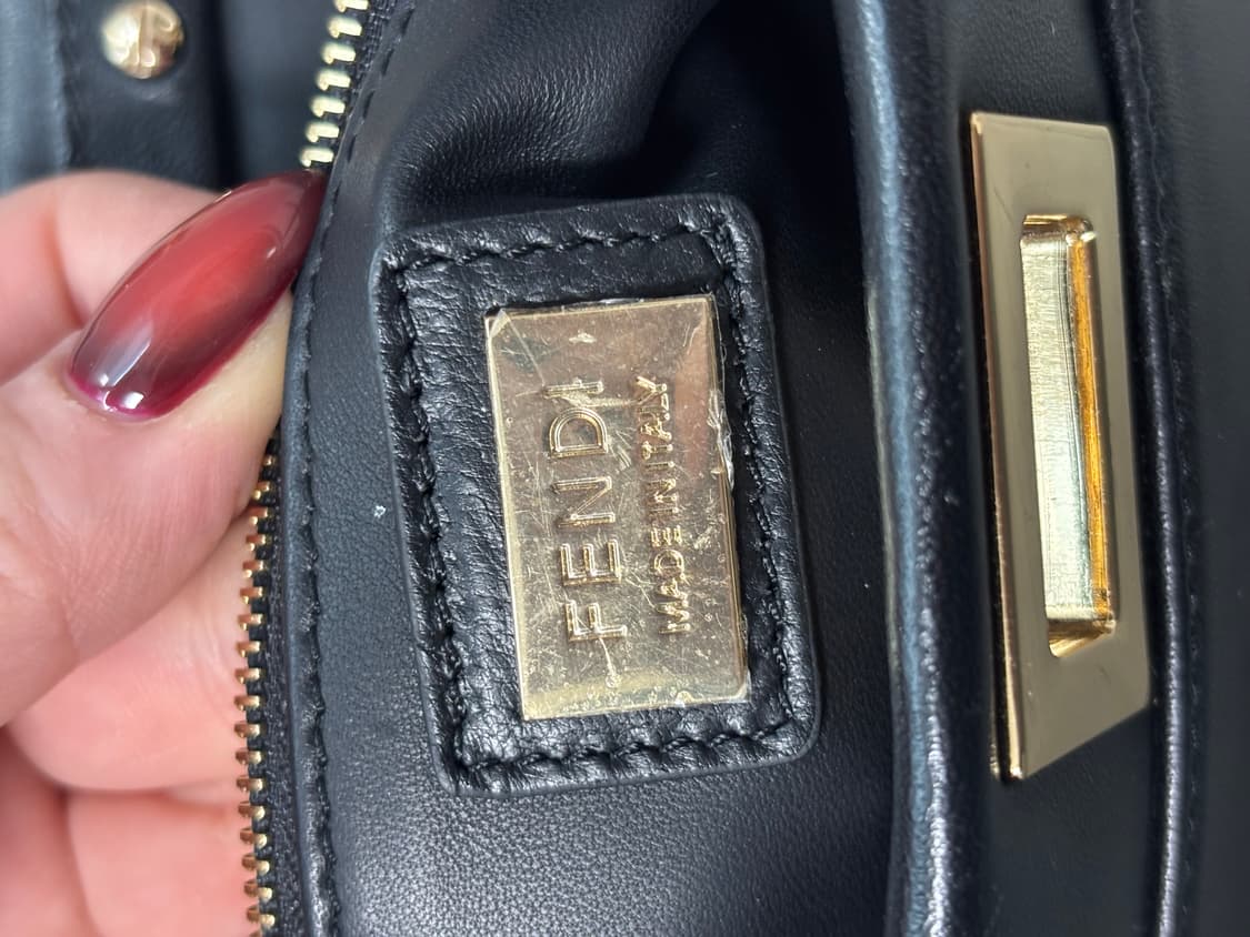 🖤 FENDI 펜디 피카부 미니 블랙 금장 토트백 🖤 상품이미지5