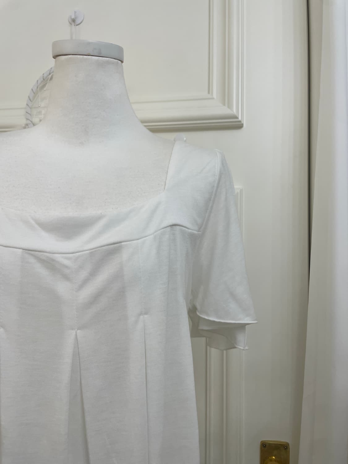 white cotton square-neck pleats top 상품이미지7