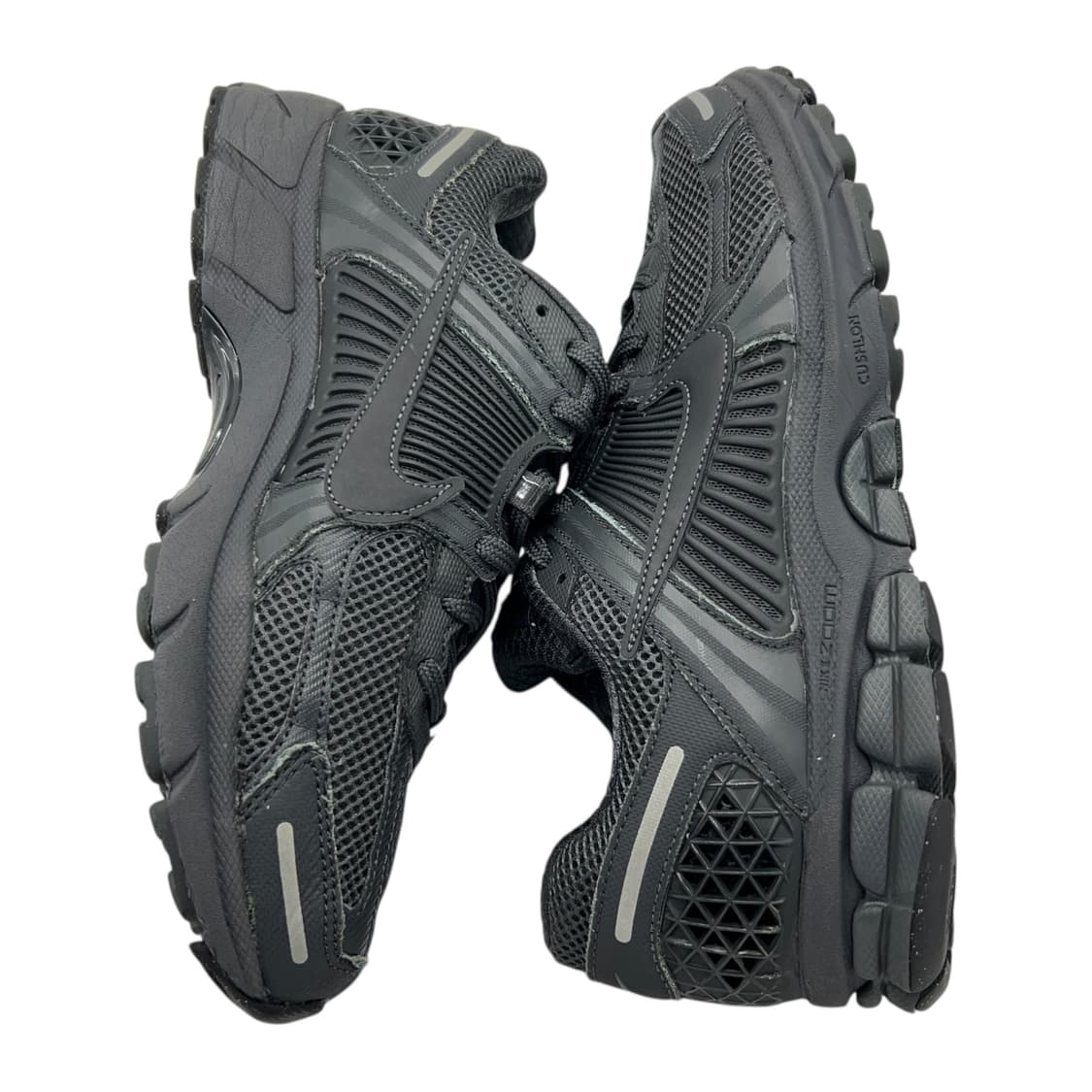 265 나이키 줌 보메로5 SP 앤트러사이트 2023 상품이미지3