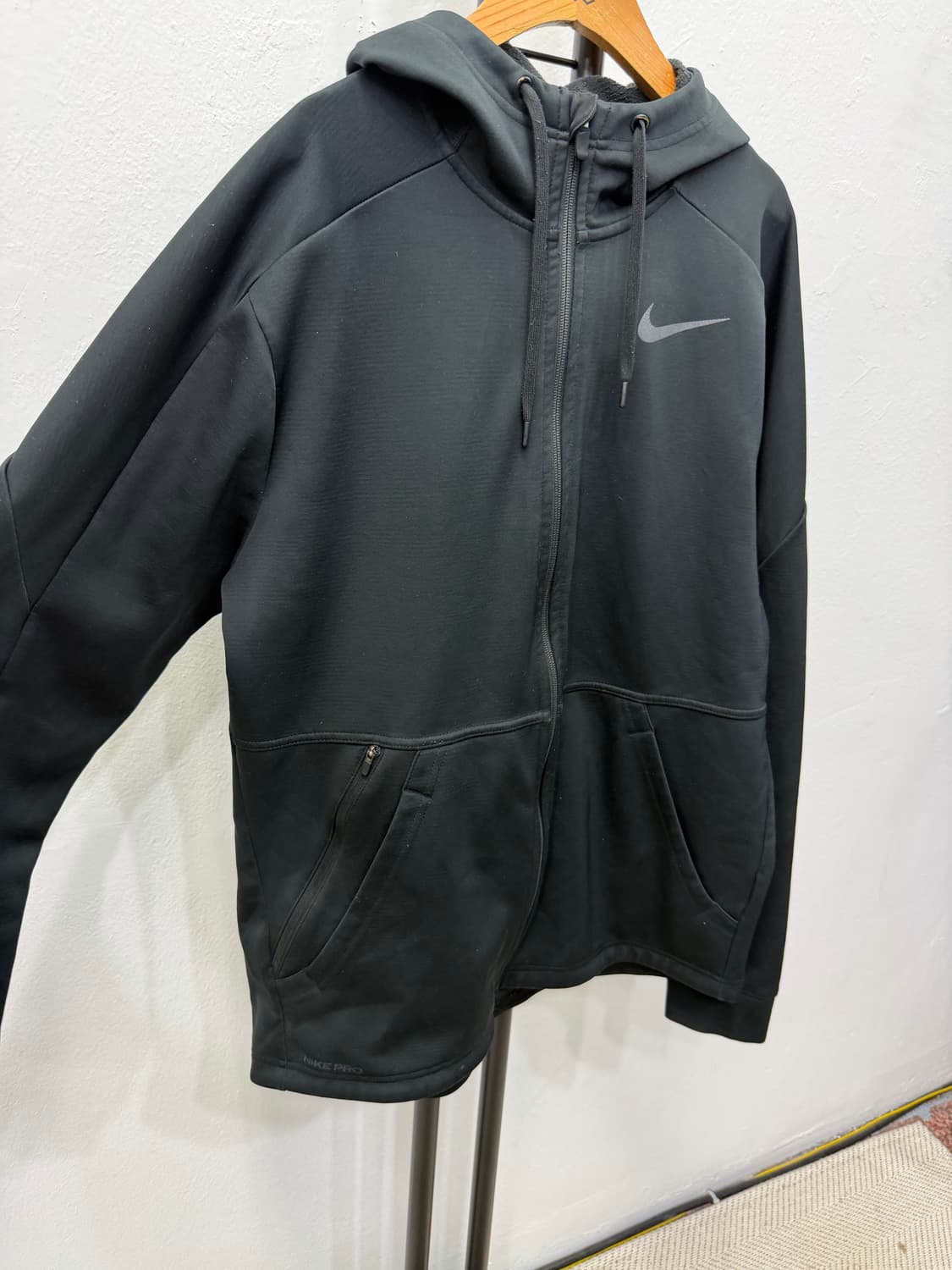 정품) 나이키 프로 남성 후드집업 XL 상품이미지2
