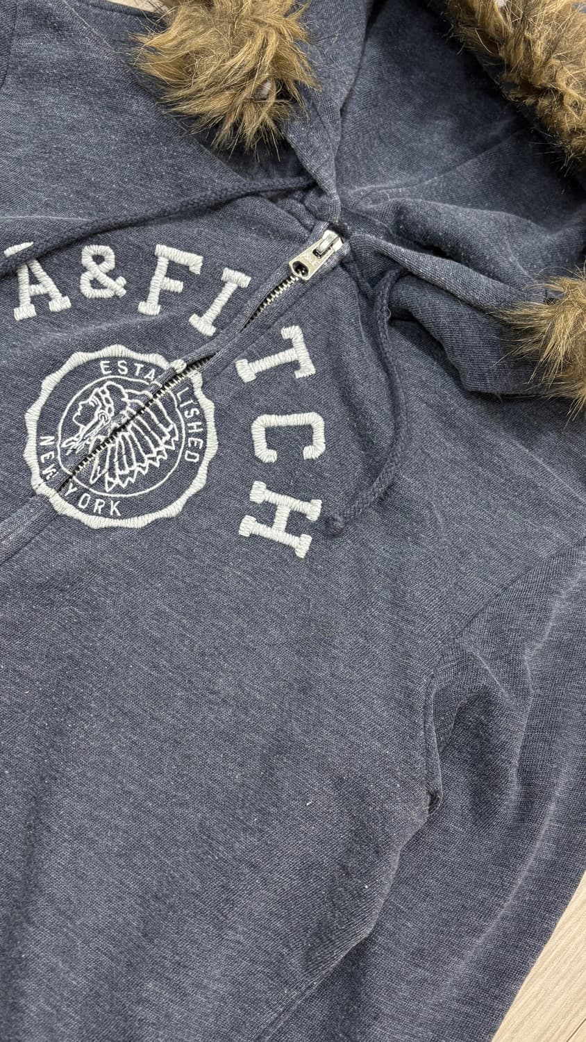 아베크롬비 A&F 울프죠 로고 퍼 트리밍 후드 집업 상품이미지4