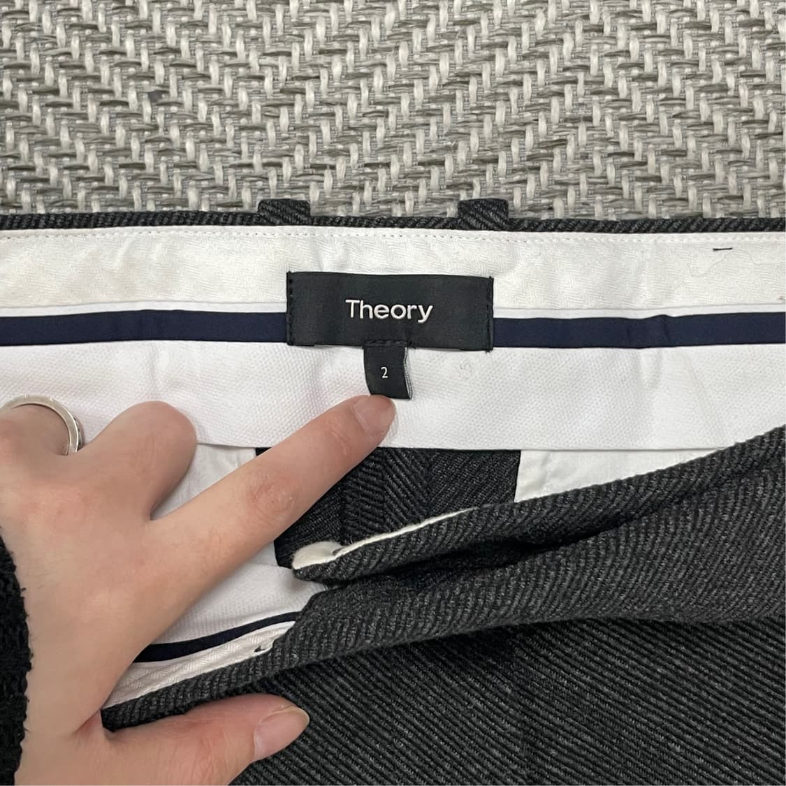 띠어리 텍스쳐 슬랙스 v0057 상품이미지6