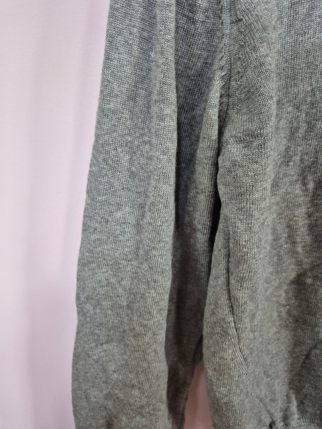 지방시 그레이 니트 폴로 셔츠 상품이미지4