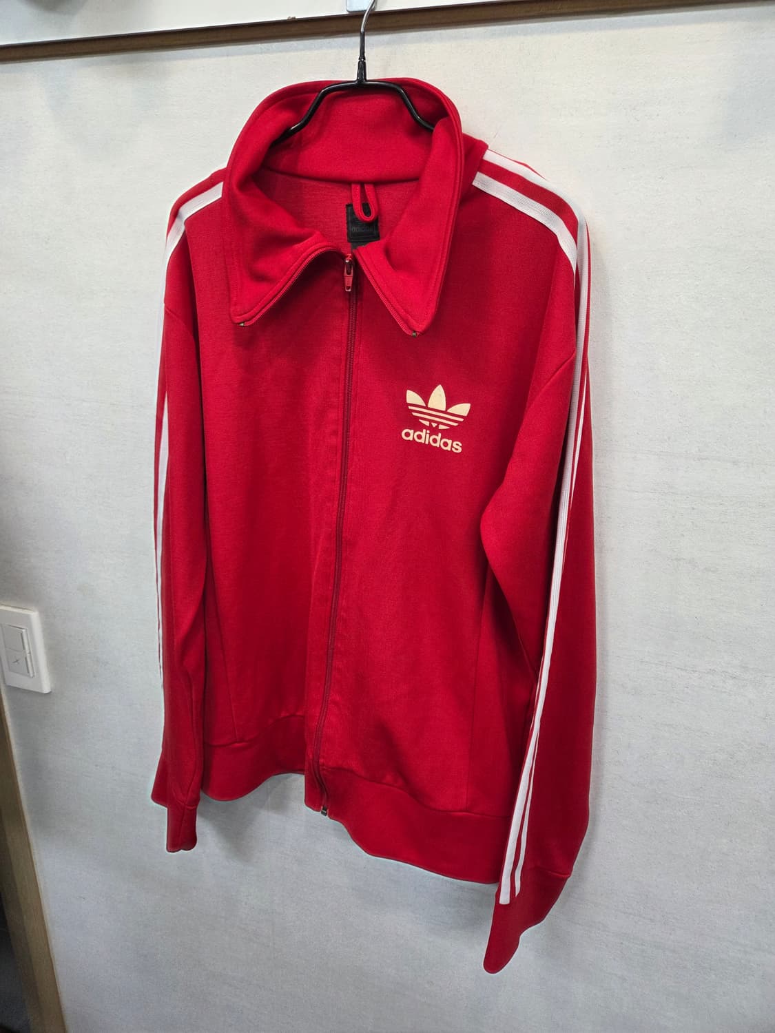 아디다스 올드스쿨 유로파 트랙탑 져지 레드 105 상품이미지5