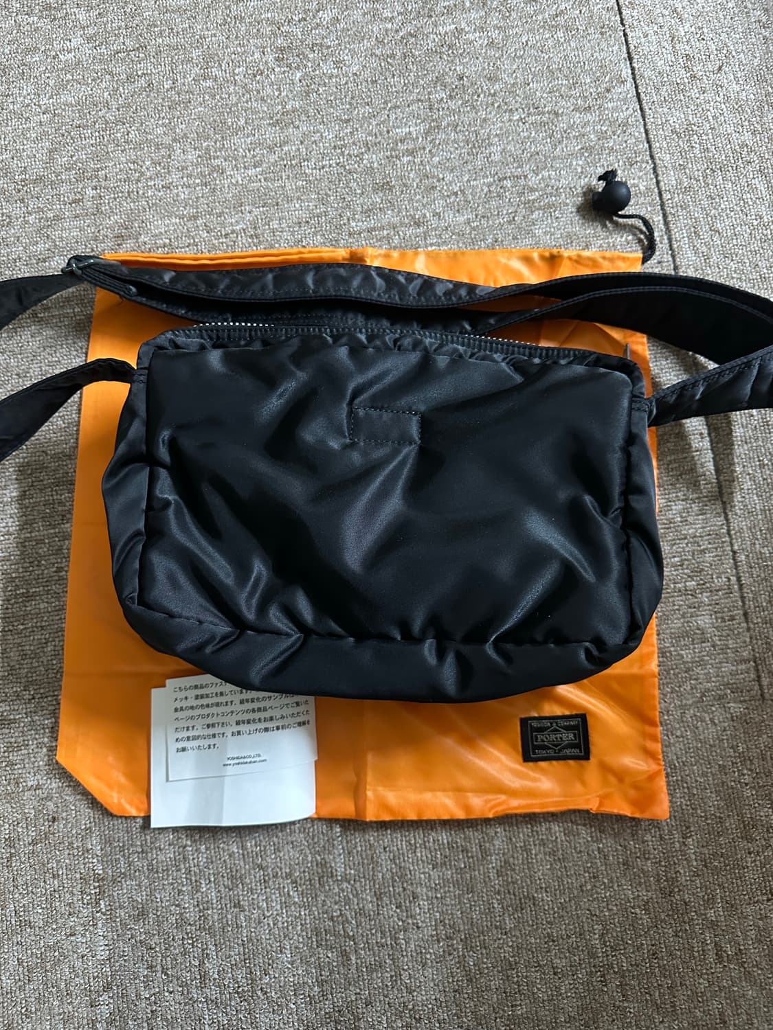 포터 탱커 숄더백 스몰 블랙  상품이미지5