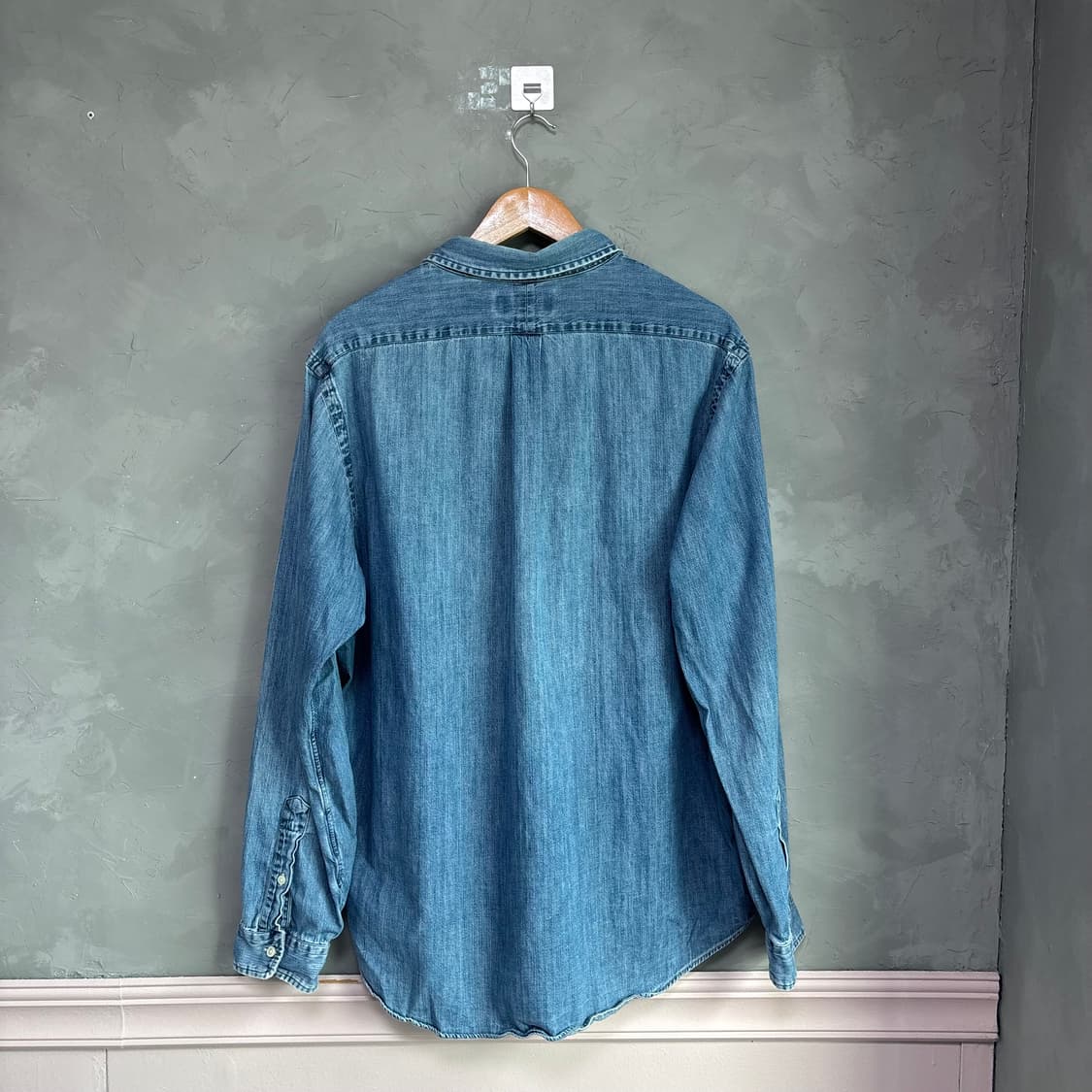 폴로 랄프로렌 데님 샴브레이 셔츠 상품이미지4