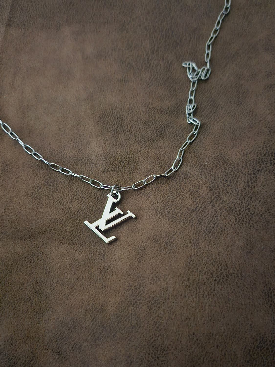 461 루이비통 정품 빈티지 업사이클링 남자 목걸이 남여공용 상품이미지3