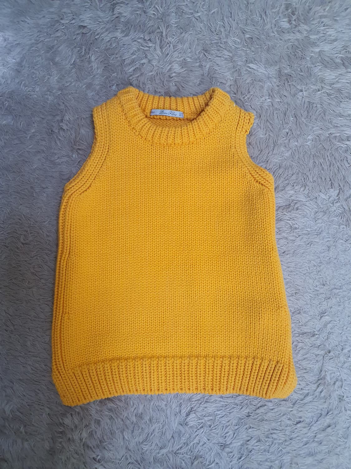 자라 니트 조끼  상태좋고깨끗해요  사이즈 90~95 상품이미지1