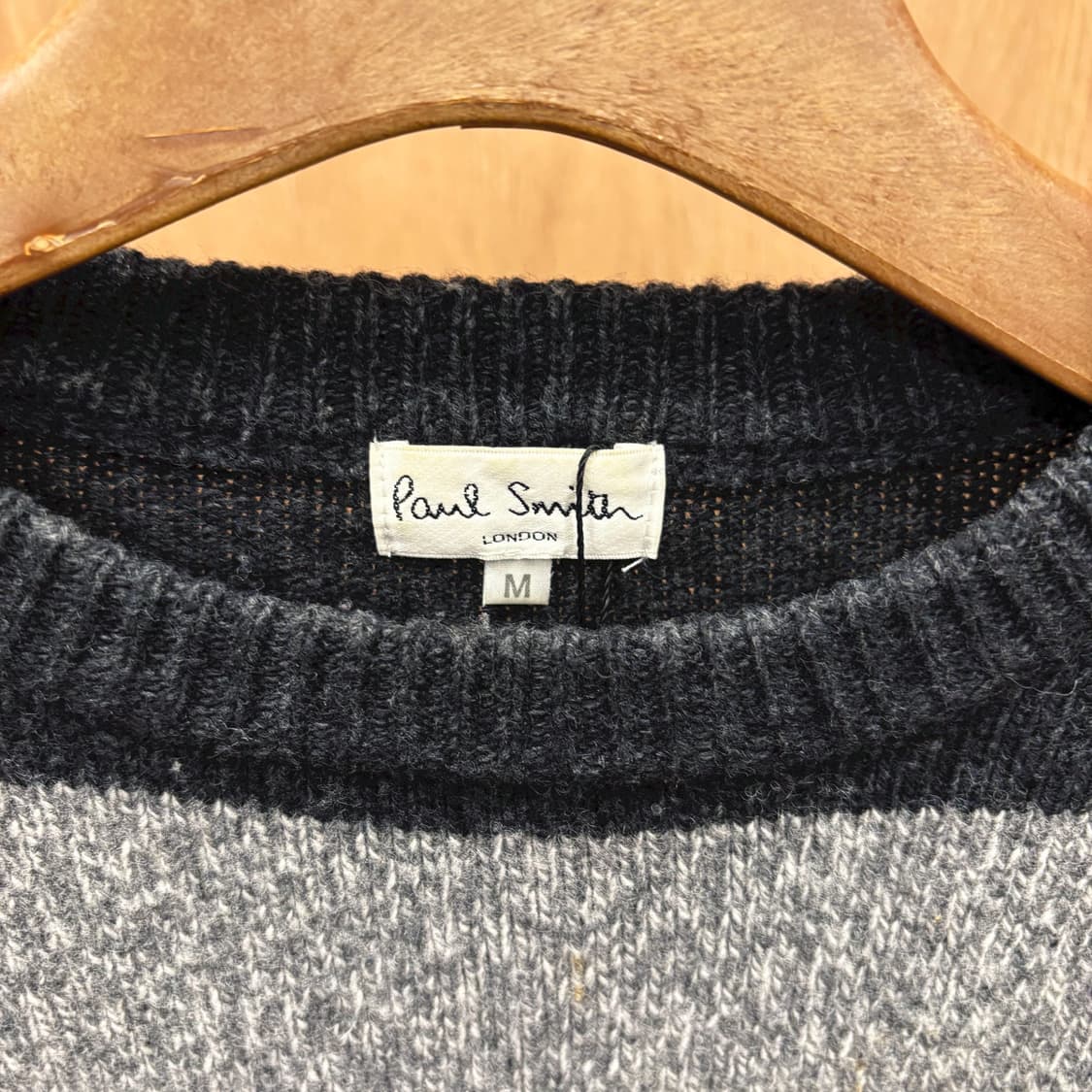 폴스미스 울 블렌드 긴팔 니트 와이드 스트라이프 패턴 디테일 블랙 그레이 상품이미지6