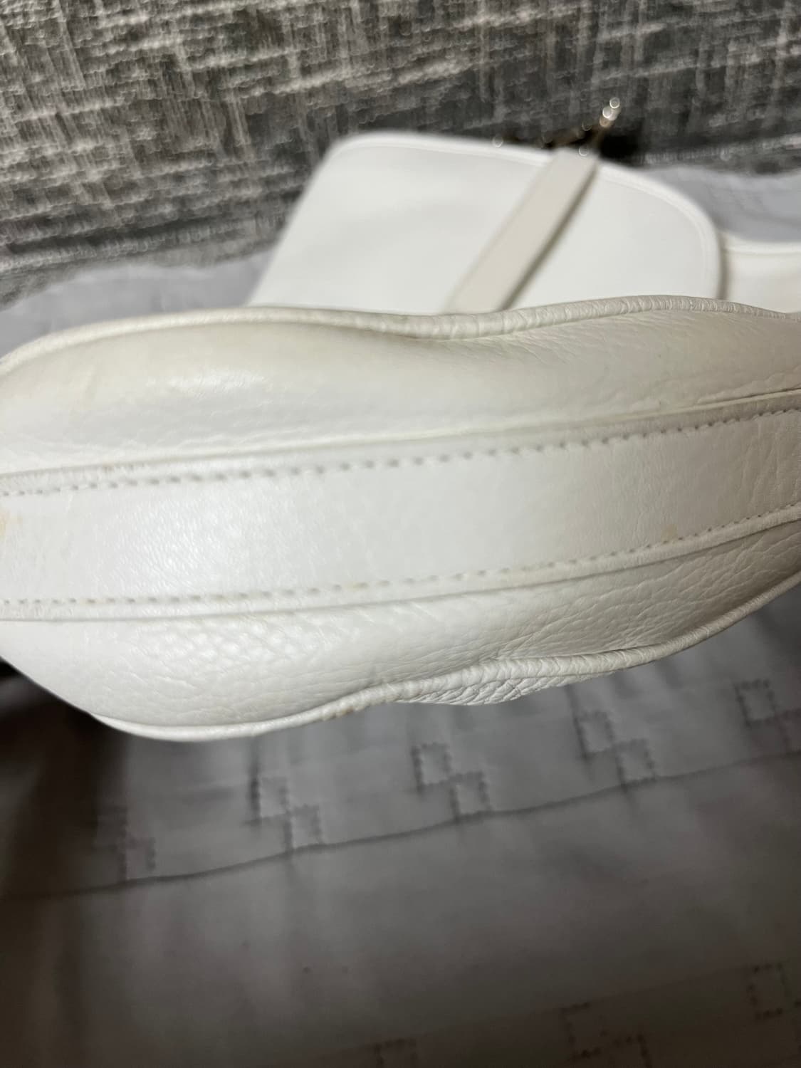 Christian Dior 화이트 가죽 숄더백 정품 상품이미지6