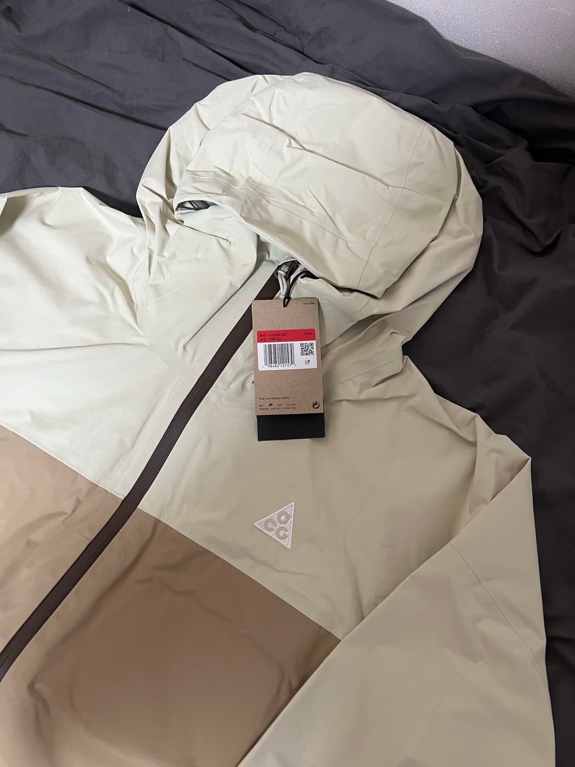 (L) 정가31 나이키 ACG 모르포 바람막이 베이지 새상품 상품이미지1