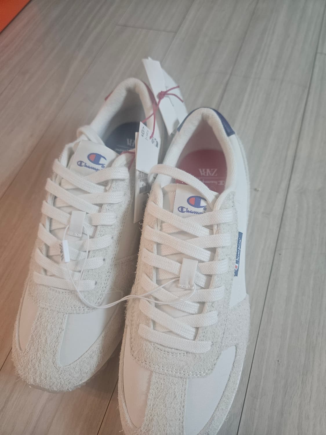챔피온 X 자라 콜라보 스니커즈 에크루 250사이즈 새상품 상품이미지4