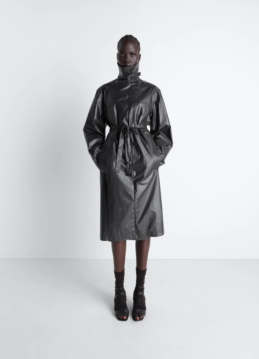 [32,34,36]르메르 26ss 라이트 랩 코트/애쉬 블랙 상품이미지3