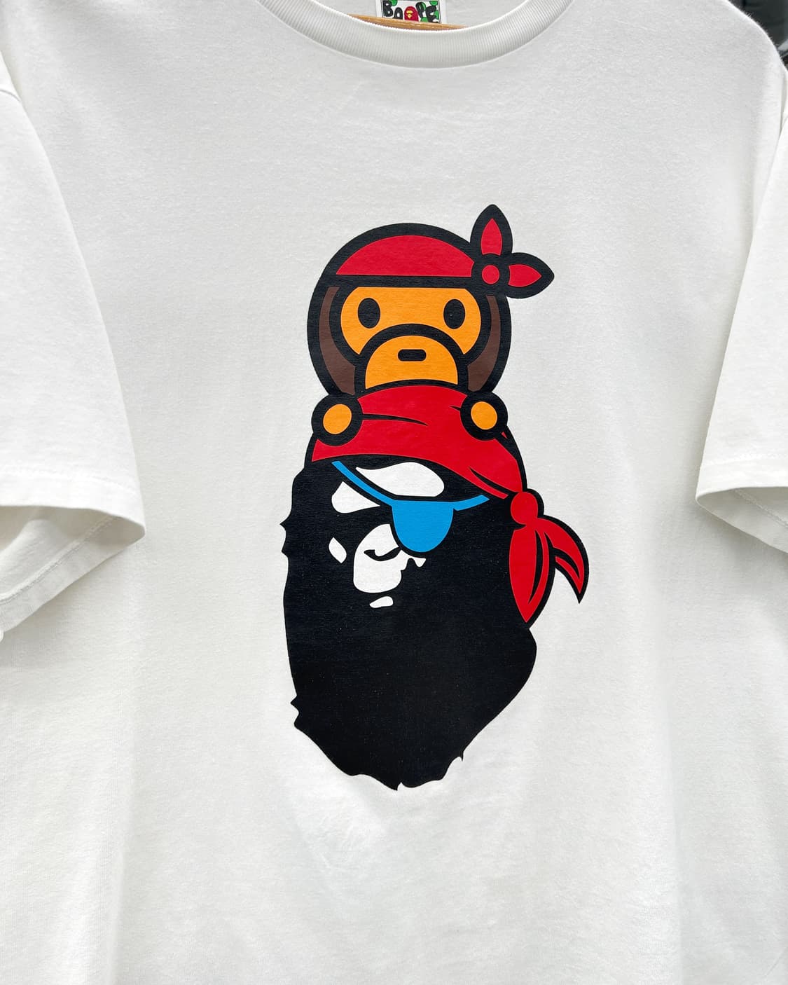 베이프 PIRATES 해적 마일로 온 에이프 헤드 반팔 티셔츠 상품이미지2