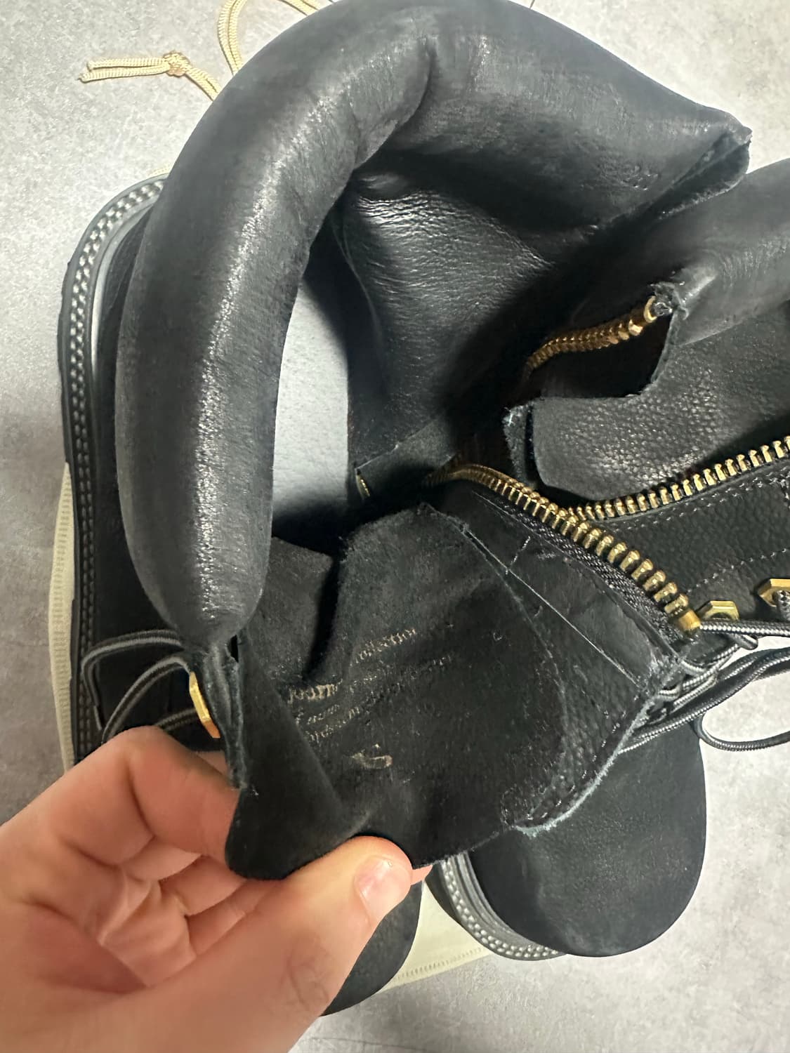 쏘유레슈어 벨루가 블랙 260 상품이미지3