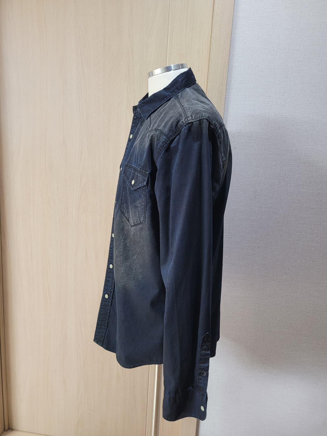 지오다노 Giordano 남자 데님 셔츠 L 다크네이비 상품이미지4