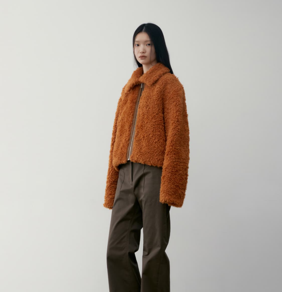 Lowclassic FLUFFY FUR JACKET_COGNAC 상품이미지3