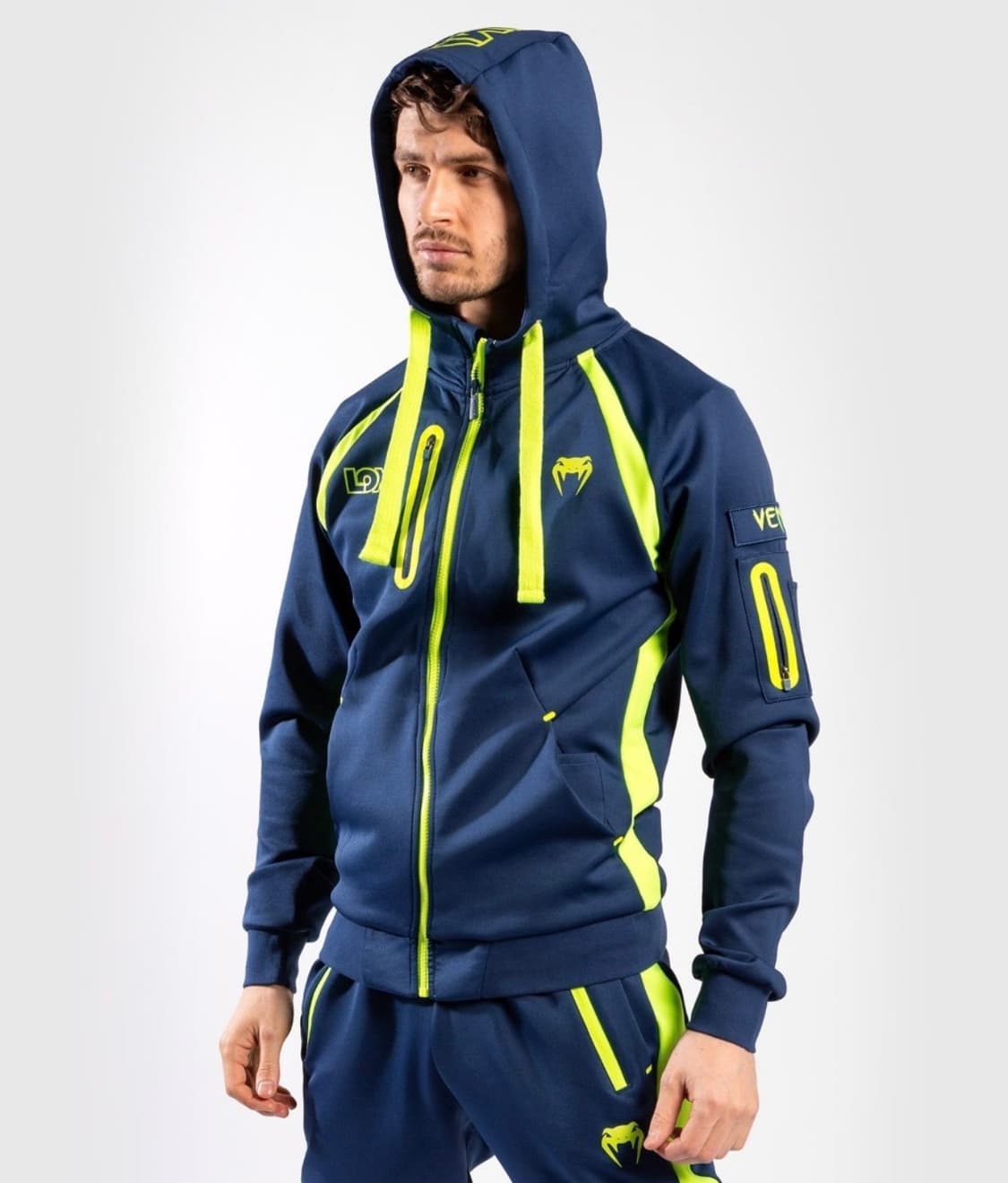 베넘 로마첸코 에디션 트레이닝 세트 상품이미지1