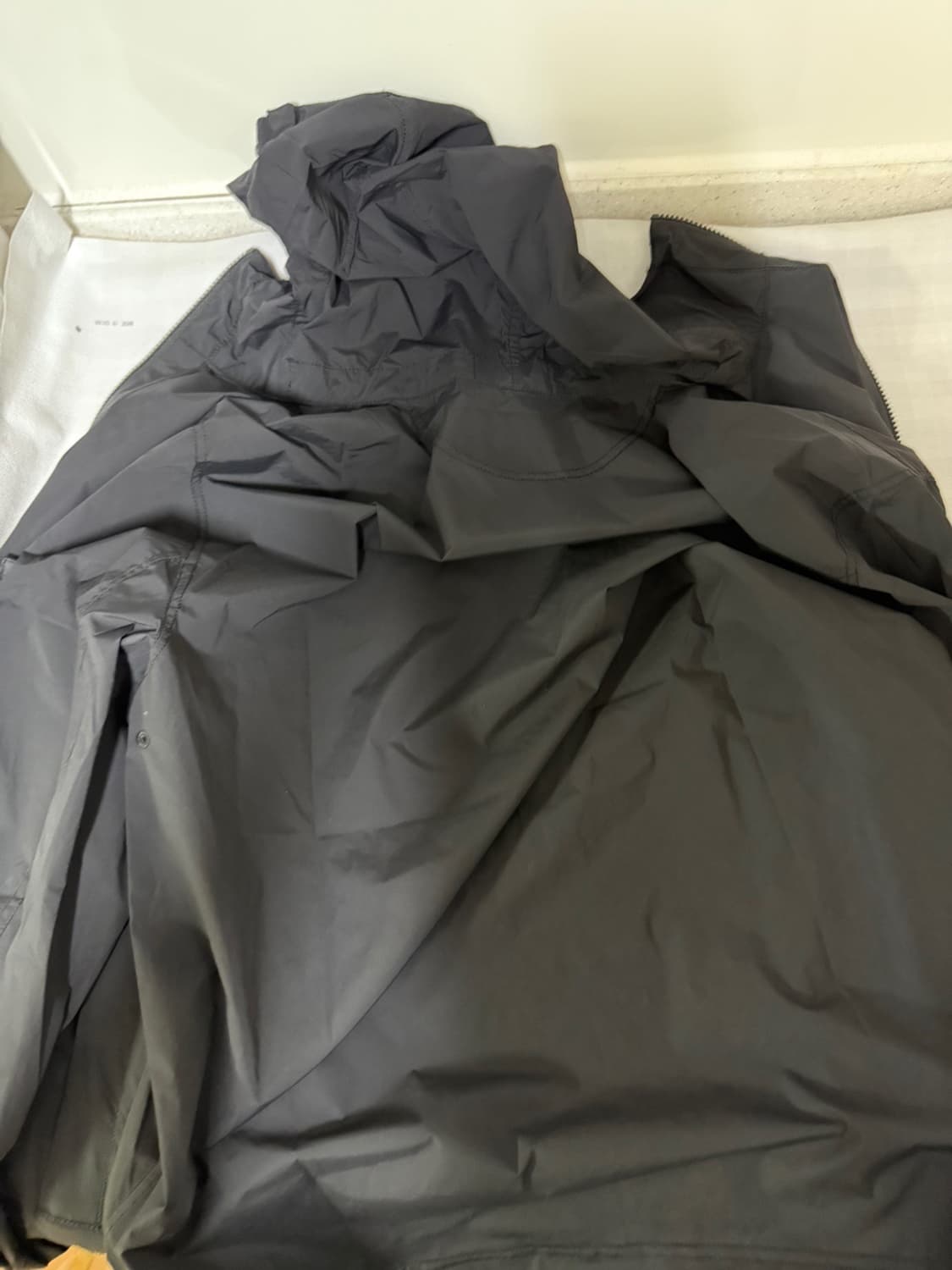 스톤아일랜드 윈드브레이커 상품이미지4