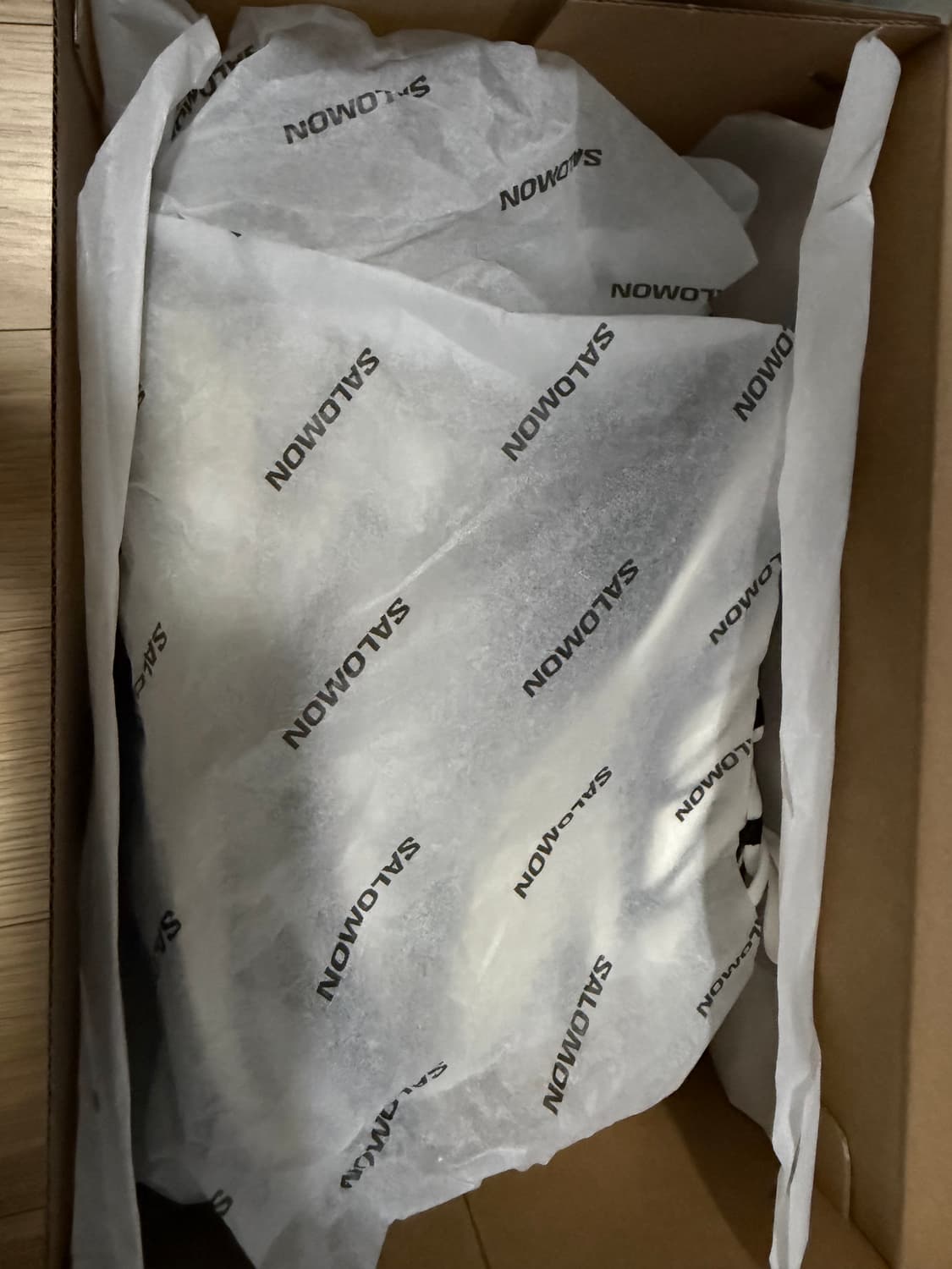 살로몬 x MM6 메종 마르지엘라 XT-MM6 바닐라 아이스 블랙 235 상품이미지5