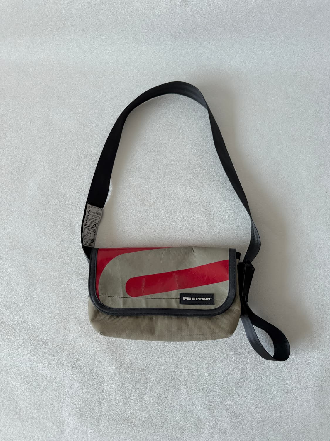 프라이탁(FREITAG) 하와이파이브오 메신져백 상품이미지1