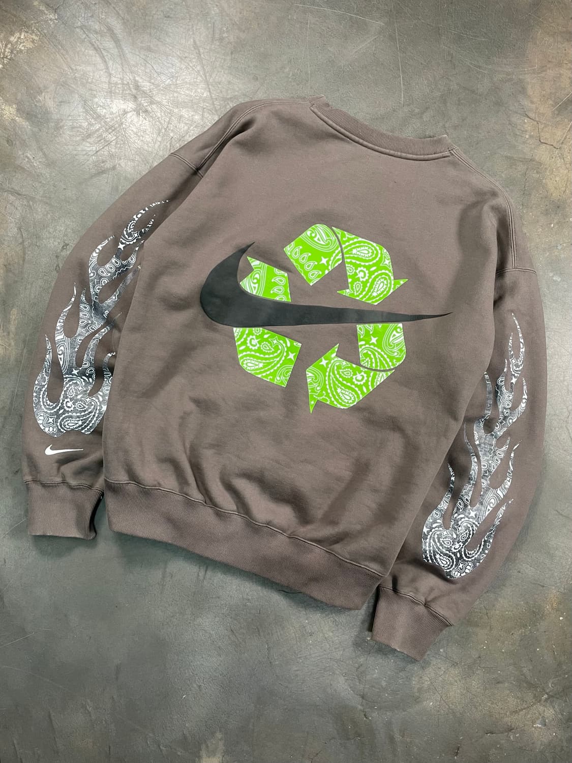 나이키 페이즐리 스웻셔츠 상품이미지2