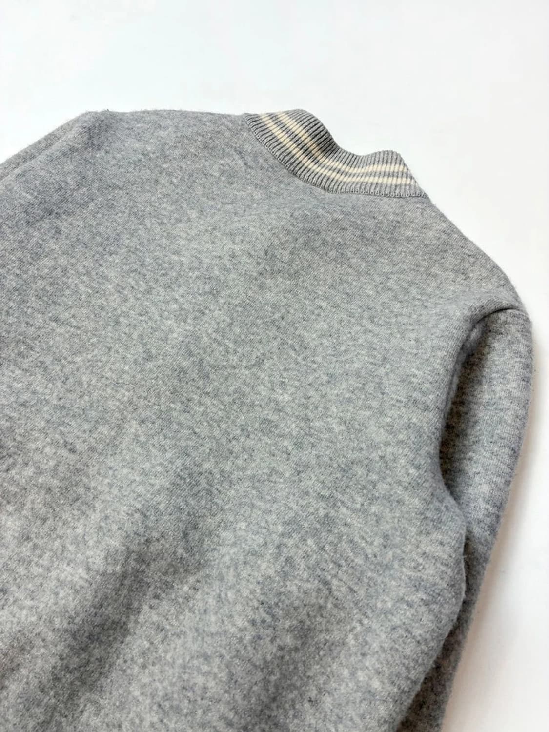 라코스테 23FW 울 멜란지 니트 바시티 자켓 PN5236 상품이미지5