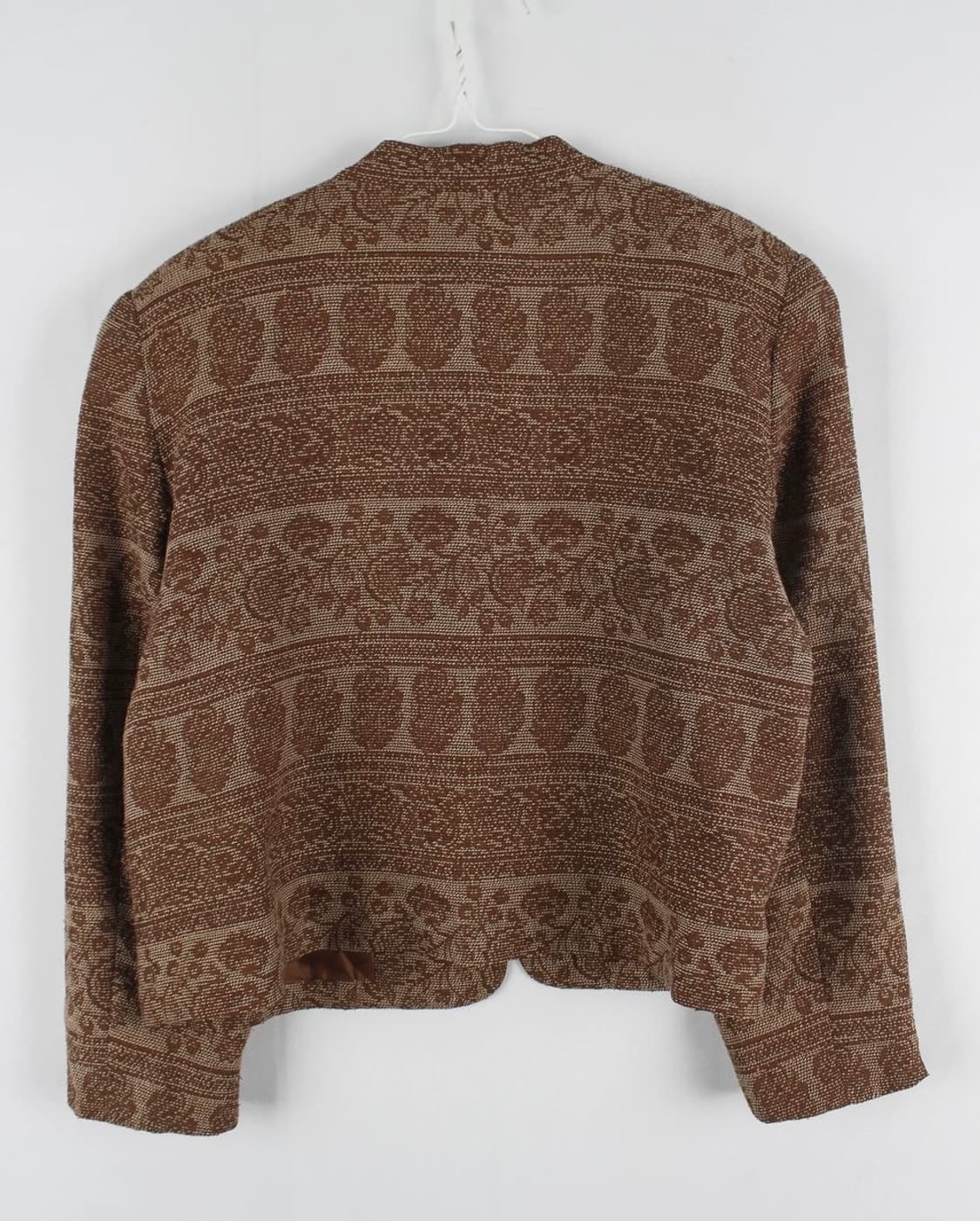 BISTROT CINQ 페이즐리 패턴 소뿔 단추 원버튼 자켓 상품이미지3