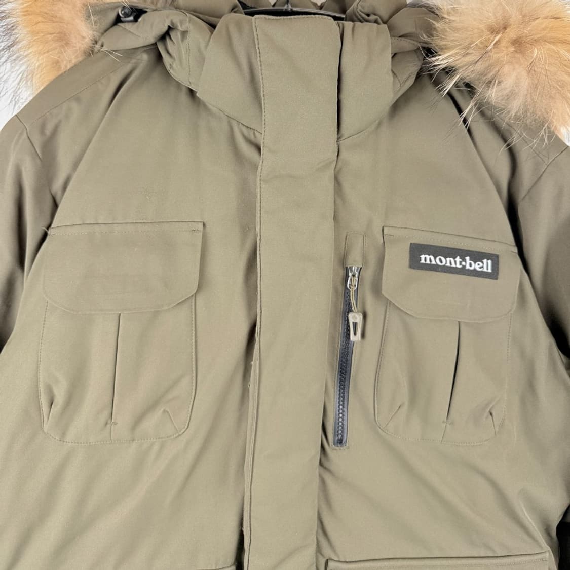 (95) 몽벨 라쿤 퍼 구스다운 사파리 숏 패딩 카키 상품이미지3