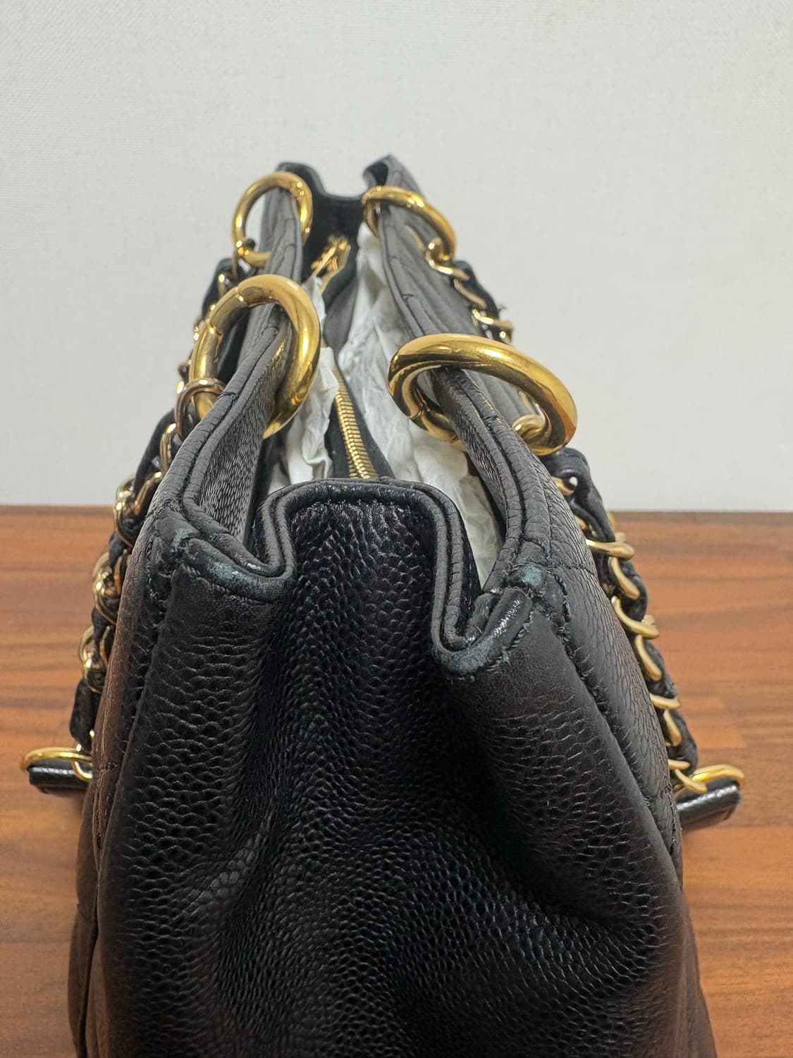 샤넬 그랜드 샤핑백 블랙 캐비어 금장 상품이미지7